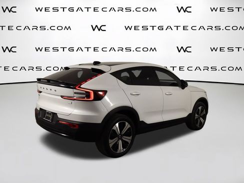 Used 2023 Volvo C40 P8 Recharge Plus AWD/4WD image 44