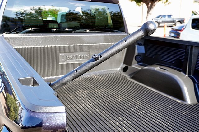 Used 2025 GMC Sierra 1500 SLT AWD/4WD image 23