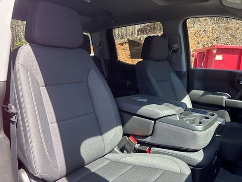 Used 2025 Chevrolet Silverado 1500 Custom Trail Boss w/ Turbomax Blackout Package AWD/4WD image 26