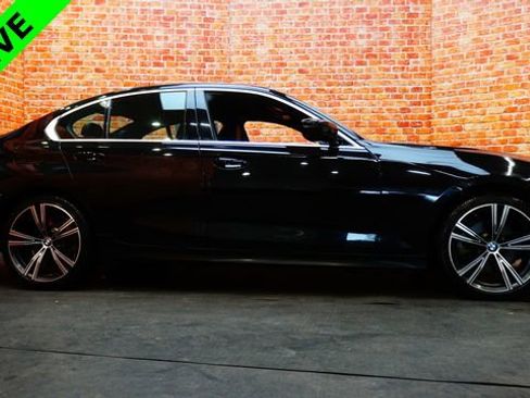 Used 2019 BMW 330i xDrive Sedan w/ Premium Package AWD/4WD image 8