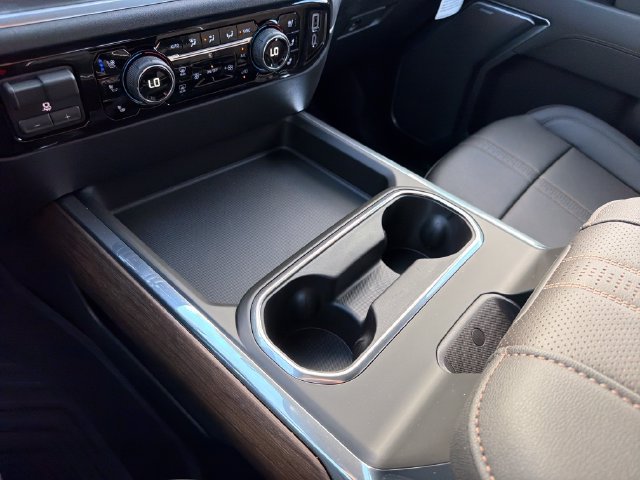 New 2026 Chevrolet Silverado 2500 High Country w/ Midnight Edition AWD/4WD image 27