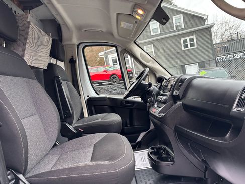 Used 2018 RAM ProMaster 2500 image 11