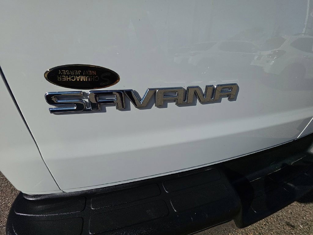 Used 2025 GMC Savana 2500 w/ Driver Convenience Package RWD image 28