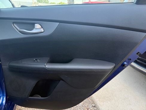 Used 2019 Kia Forte LXS FWD image 28