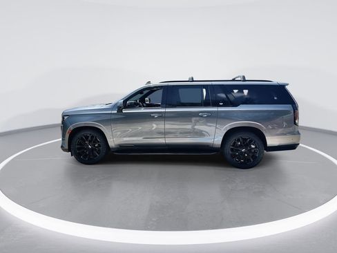 Used 2021 Cadillac Escalade ESV Sport w/ Driver Assist Tech Package AWD/4WD image 5