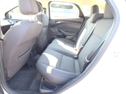 Used 2012 Ford Focus SEL image 26