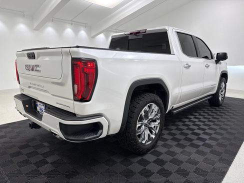 Used 2024 GMC Sierra 1500 Denali w/ Denali Reserve Package AWD/4WD image 8