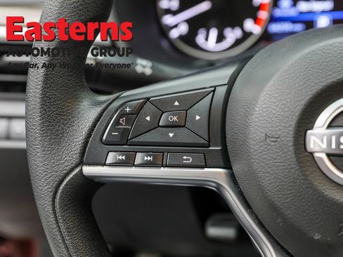 Used 2023 Nissan Altima 2.5 SV image 15