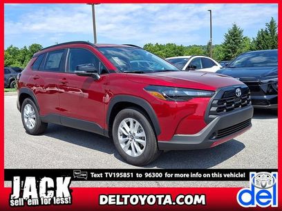 New 2026 Toyota Corolla Cross LE w/ Moonroof Package