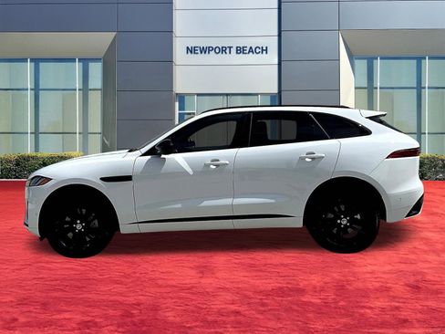 New 2026 Jaguar F-PACE R-Dynamic S image 2