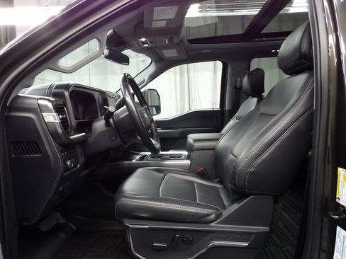 Used 2024 Ford F350 Lariat w/ Lariat Ultimate Package AWD/4WD image 11