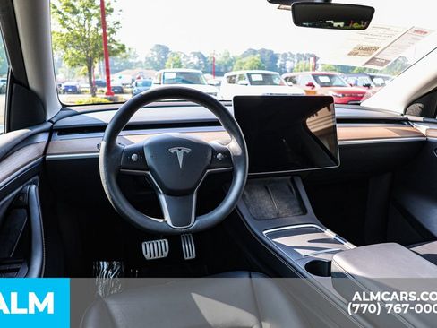 Used 2023 Tesla Model Y Performance AWD/4WD image 28