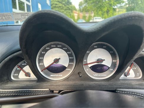 Used 2005 Mercedes-Benz SL 65 AMG image 6