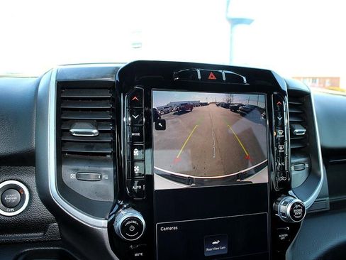 Used 2023 RAM 1500 Big Horn image 36