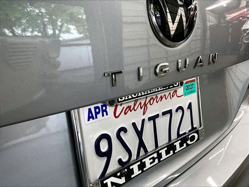 Used 2024 Volkswagen Tiguan S FWD image 11