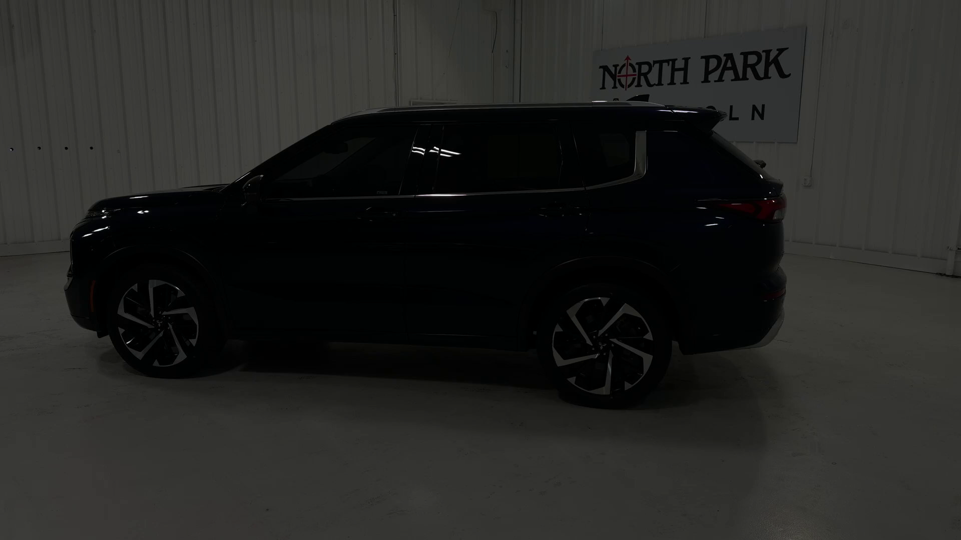Used 2024 Mitsubishi Outlander SEL FWD image 26