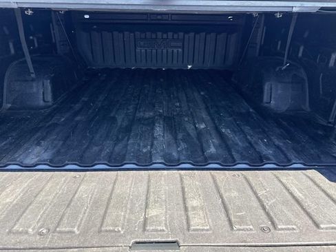 Used 2020 GMC Sierra 1500 SLT w/ SLT Premium Plus Package AWD/4WD image 32
