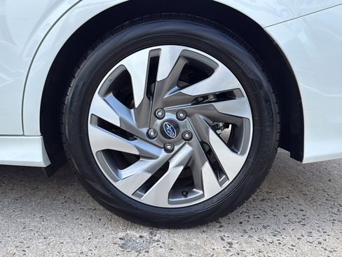 Used 2025 Subaru Legacy Limited image 10