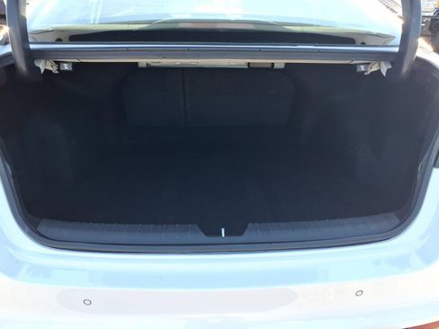 Used 2016 Kia Optima LX w/ LX Convenience Package image 17