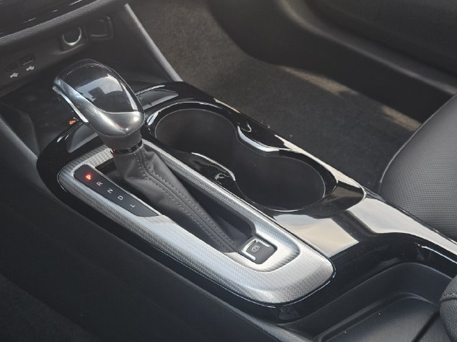New 2026 Buick Envista Sport Touring FWD image 16