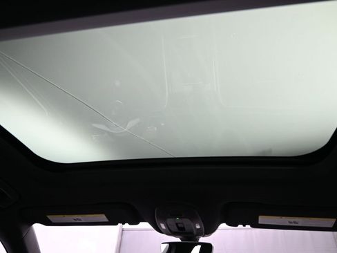 Used 2024 Porsche Panamera 4 image 25