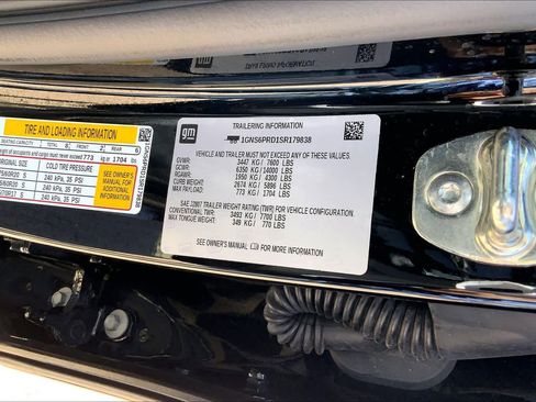 Used 2025 Chevrolet Tahoe Z71 image 37