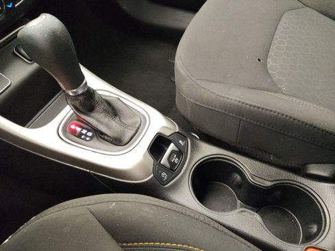 Used 2019 Jeep Compass Sport FWD image 26