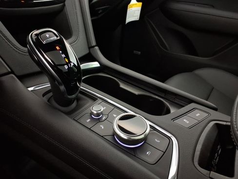 New 2025 Cadillac XT5 Premium Luxury image 19