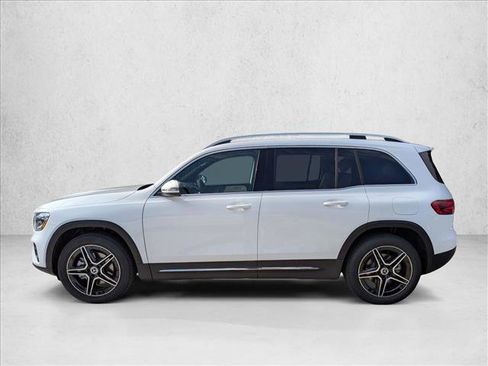 Certified 2026 Mercedes-Benz GLB 250 image 5