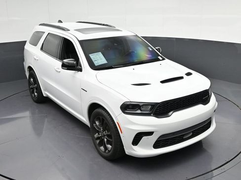Used 2024 Dodge Durango R/T RWD image 25