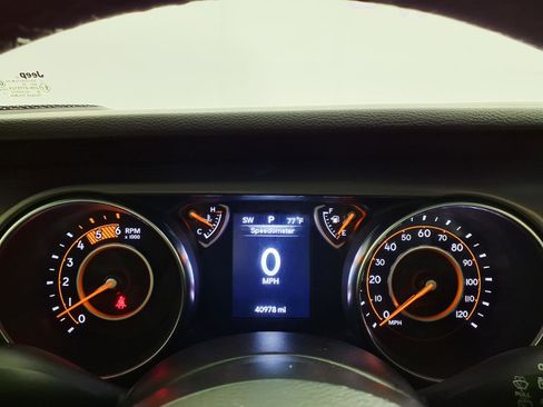 Used 2021 Jeep Wrangler Unlimited Sport AWD/4WD image 25