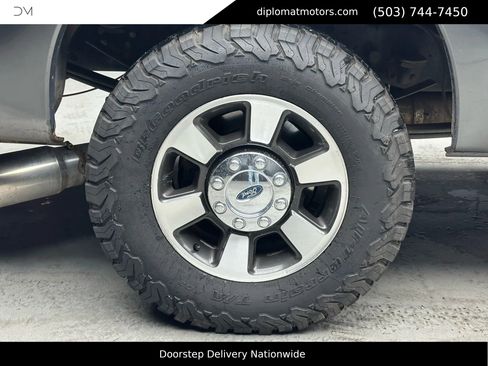 Used 2016 Ford F250 Lariat w/ Lariat Interior Package image 39