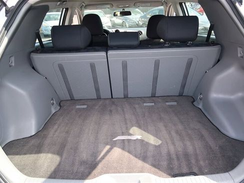 Used 2010 Toyota Matrix image 17