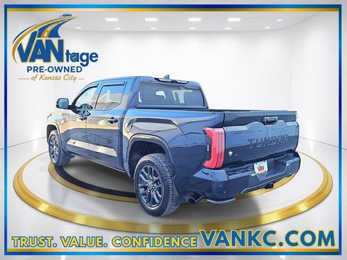 Used 2023 Toyota Tundra Platinum image 9