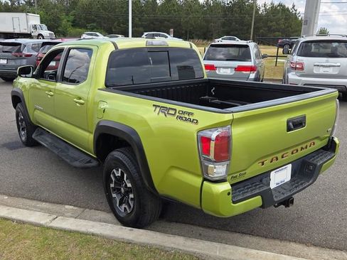Used 2023 Toyota Tacoma TRD Off-Road w/ TRD Premium Off Road Package RWD image 10