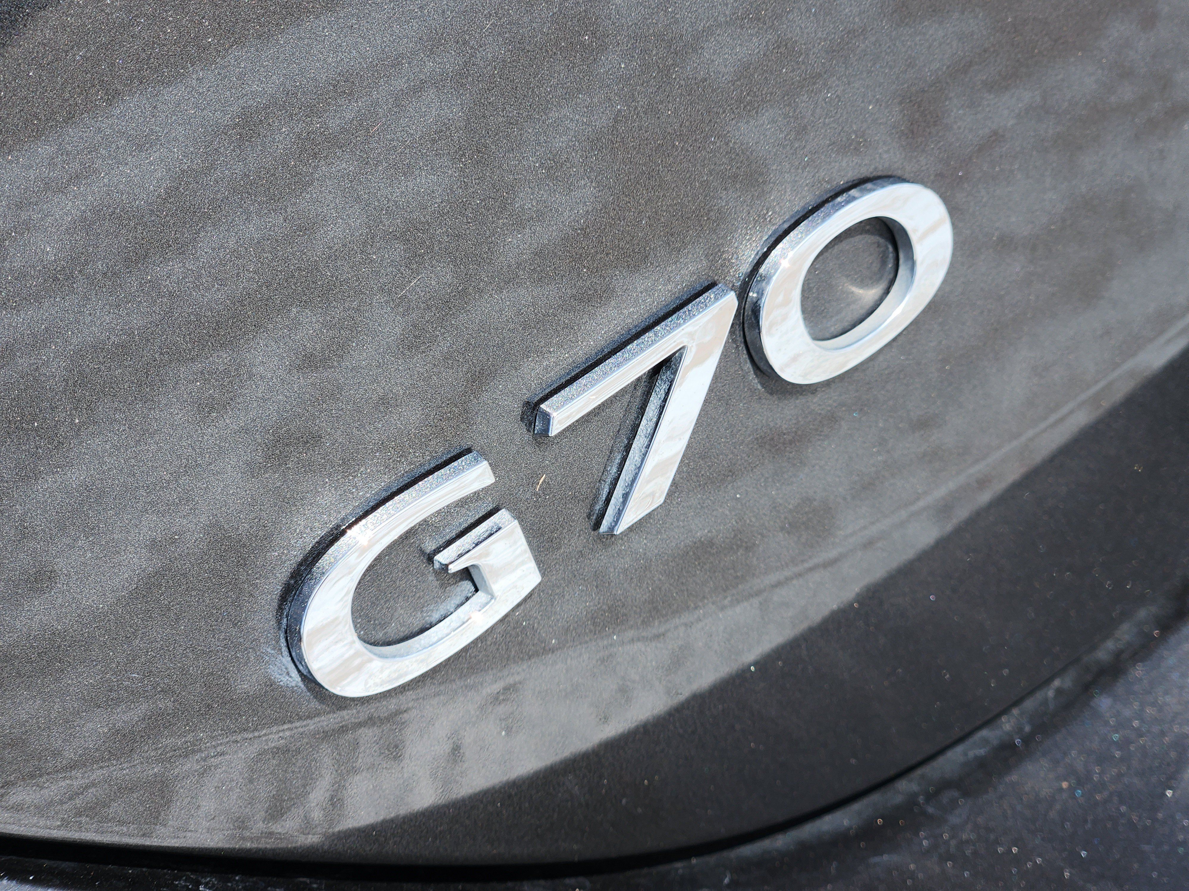 Used 2025 Genesis G70 2.5T RWD image 13