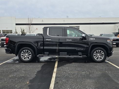 New 2026 GMC Sierra 1500 Denali image 9