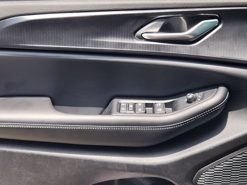 New 2026 Jeep Grand Cherokee L 2WD image 19