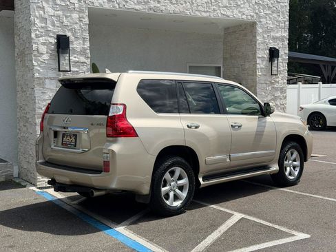 Used 2012 Lexus GX 460 w/ Comfort Plus Pkg AWD/4WD image 18