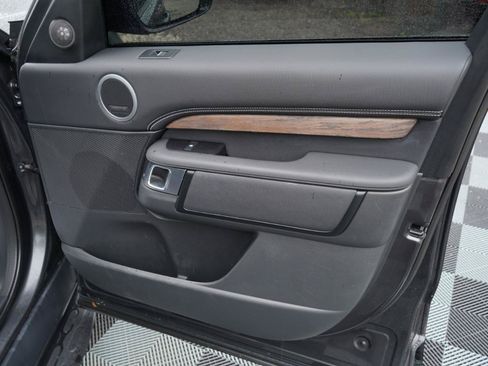 Used 2023 Land Rover Discovery S R-Dynamic AWD/4WD image 65