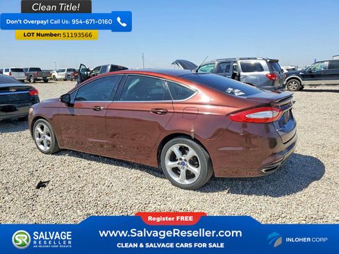 Used 2016 Ford Fusion SE FWD image 3