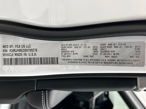 New 2025 Jeep Grand Cherokee Limited AWD/4WD image 24
