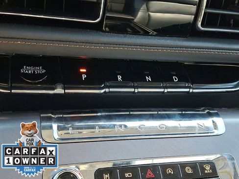 Used 2025 Lincoln Aviator AWD image 15