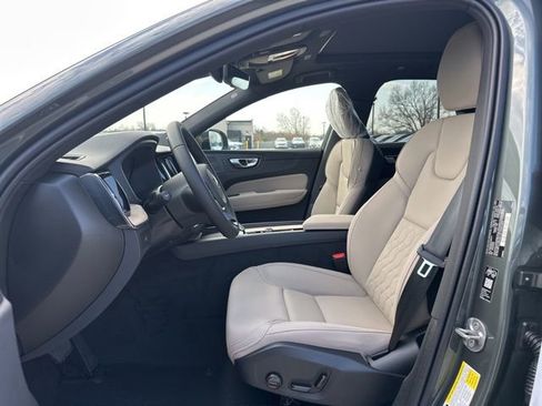 New 2026 Volvo XC60 B5 Plus w/ Climate Package PRO image 14