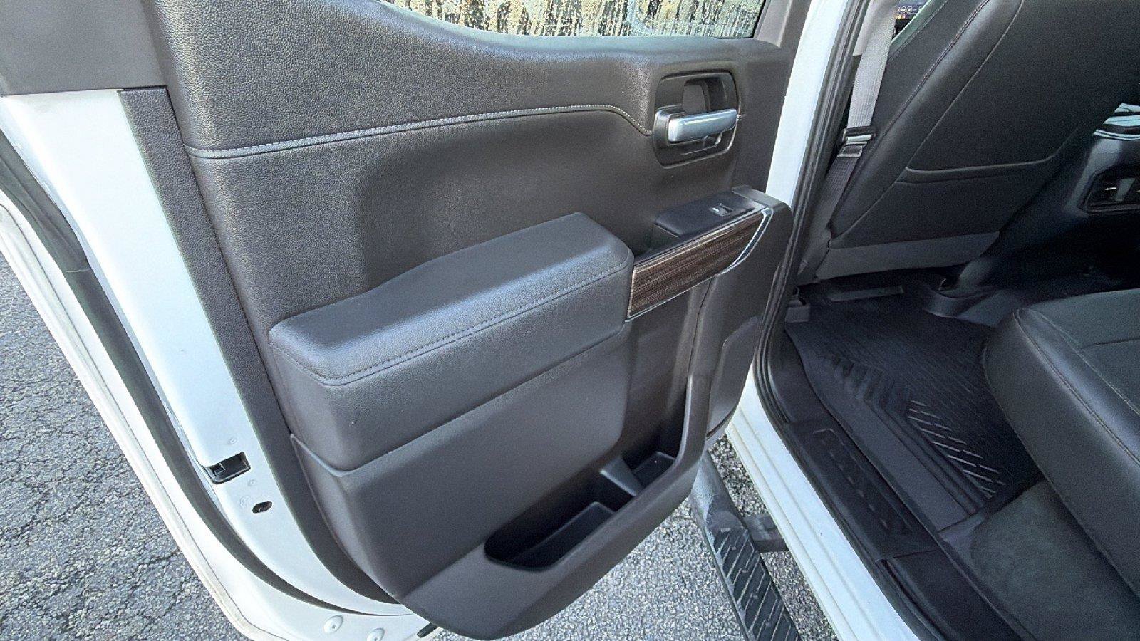 Used 2021 Chevrolet Silverado 1500 RST w/ All Star Edition Plus AWD/4WD image 22