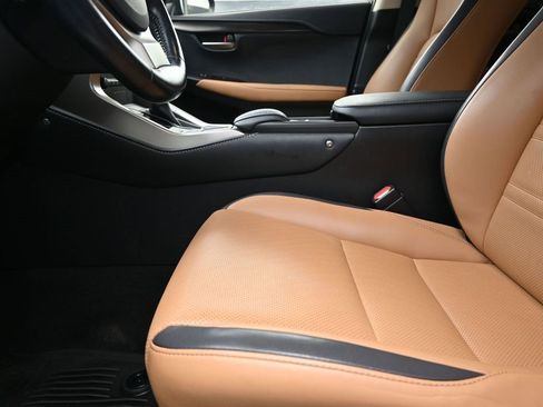 Used 2016 Lexus NX 200t FWD image 13