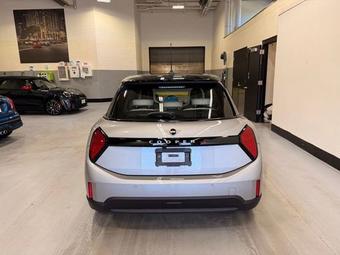 New 2025 MINI Cooper S image 4