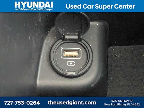 Used 2021 Kia Telluride SX w/ SX Prestige Package AWD/4WD image 39