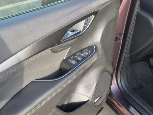 Certified 2024 Buick Envision Preferred AWD/4WD image 12