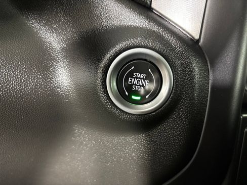 Used 2021 GMC Sierra 1500 SLE AWD/4WD image 17